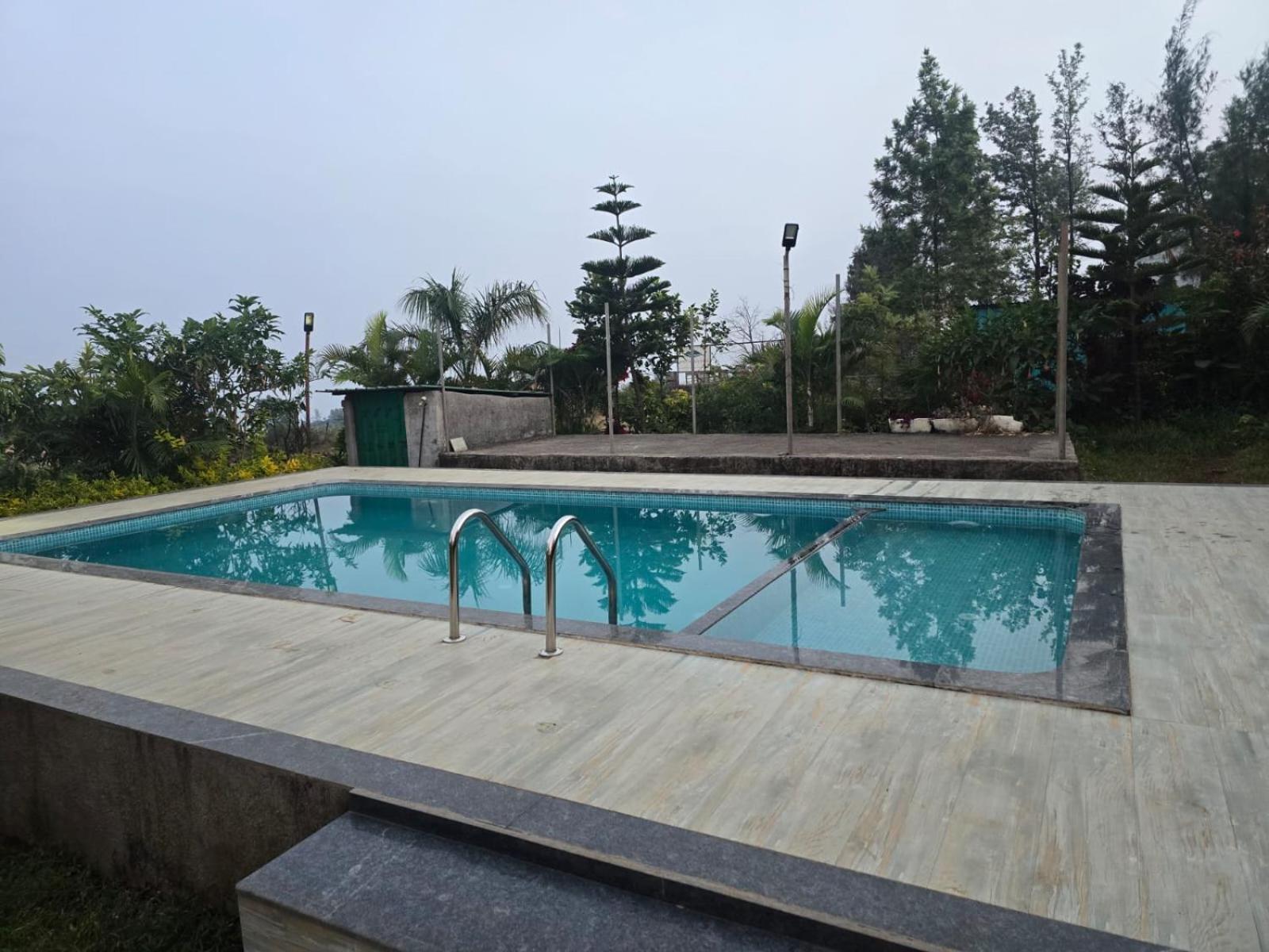 Stone Casa By Vgh 4Bhk Villa With Swimming Pool Mahābaleshwar Exteriör bild
