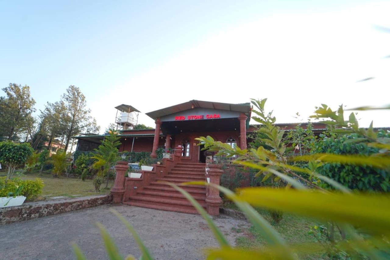 Stone Casa By Vgh 4Bhk Villa With Swimming Pool Mahābaleshwar Exteriör bild