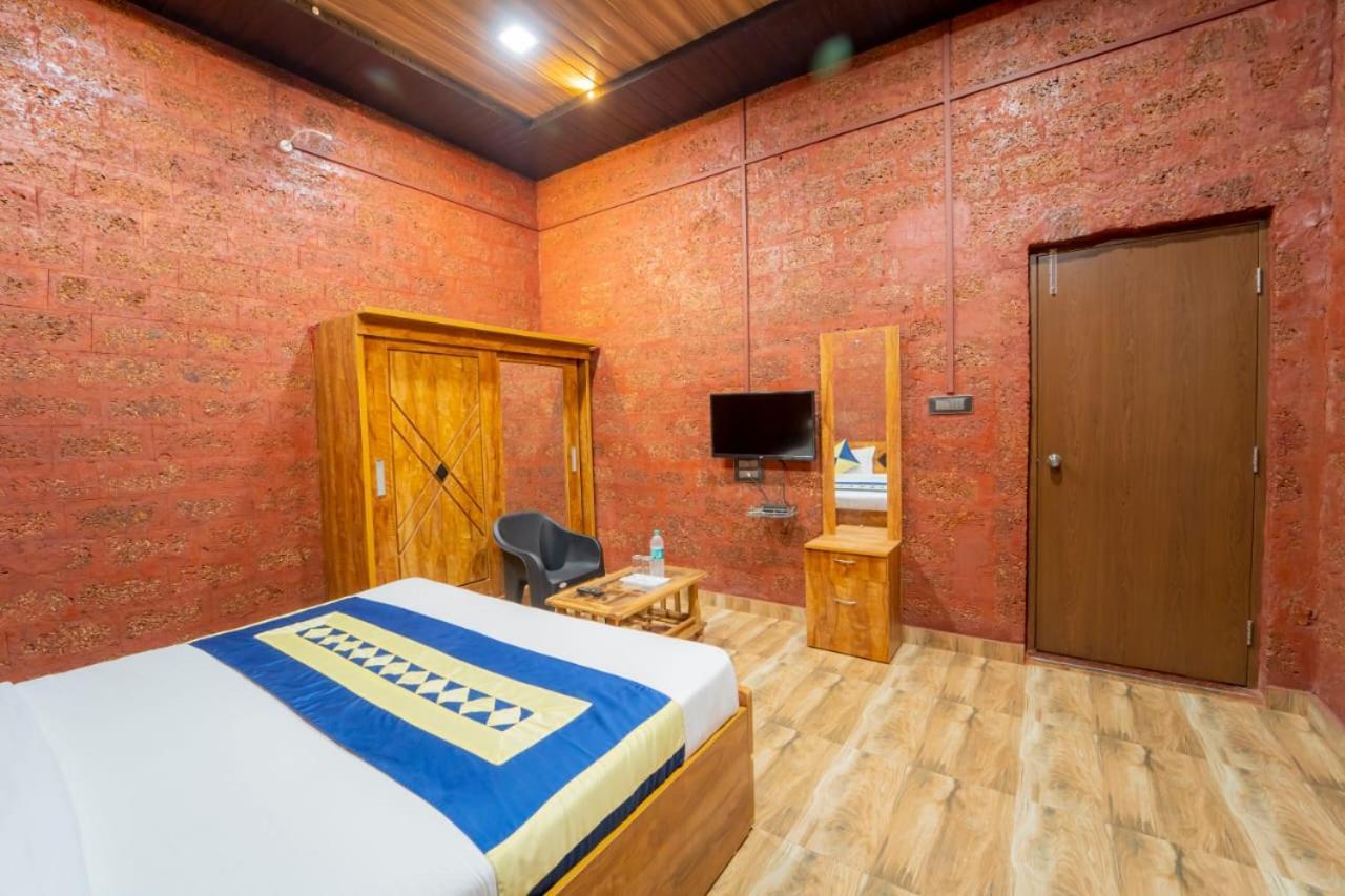Stone Casa By Vgh 4Bhk Villa With Swimming Pool Mahābaleshwar Exteriör bild