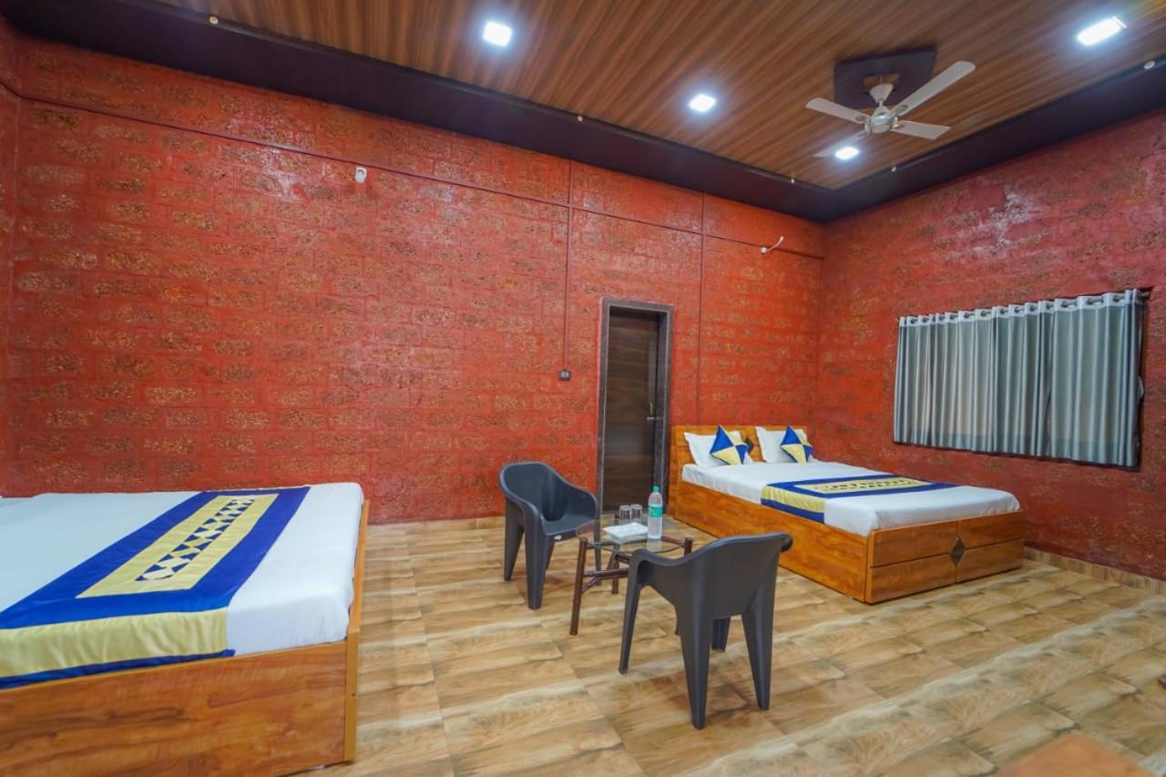Stone Casa By Vgh 4Bhk Villa With Swimming Pool Mahābaleshwar Exteriör bild