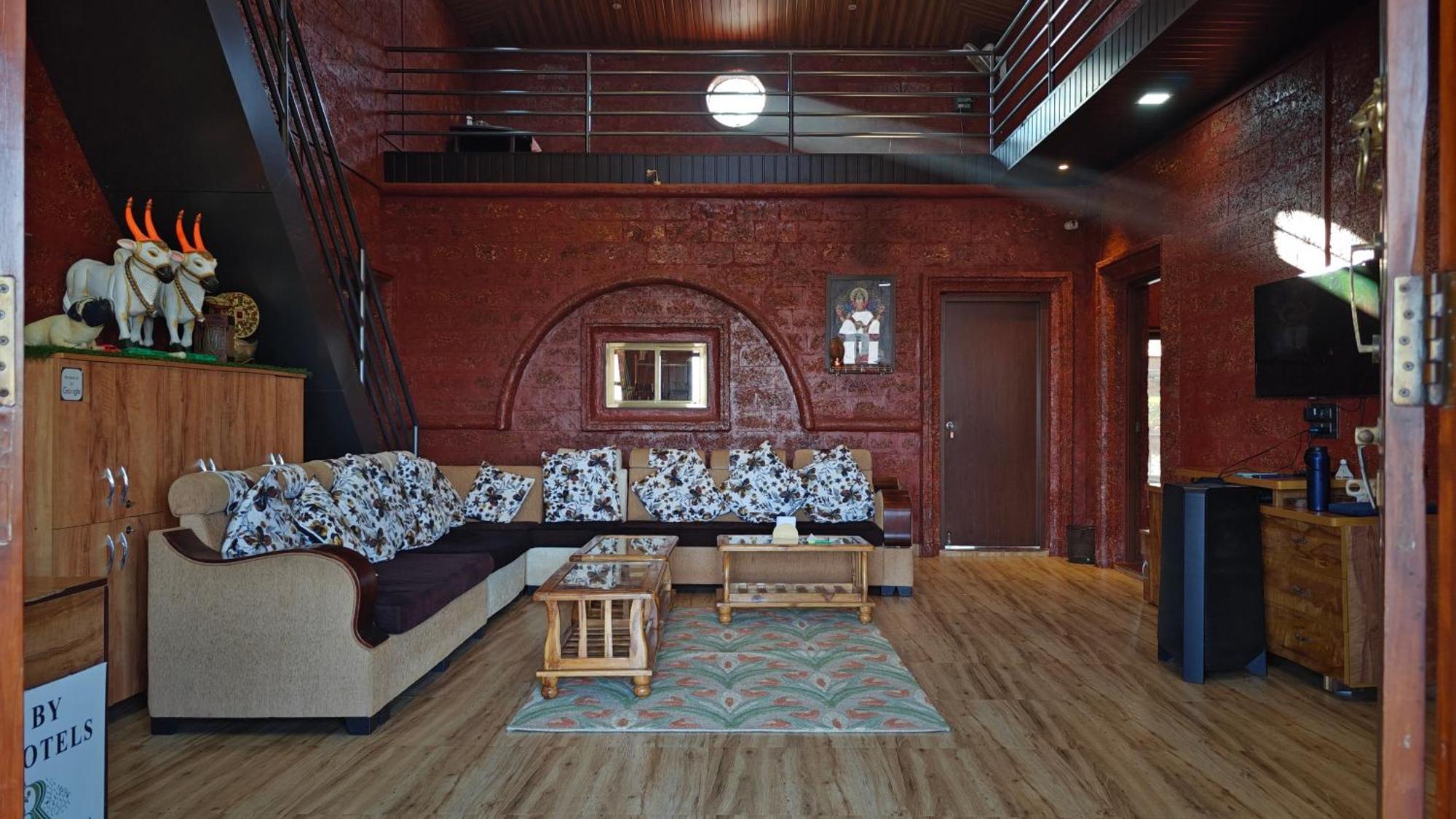 Stone Casa By Vgh 4Bhk Villa With Swimming Pool Mahābaleshwar Exteriör bild
