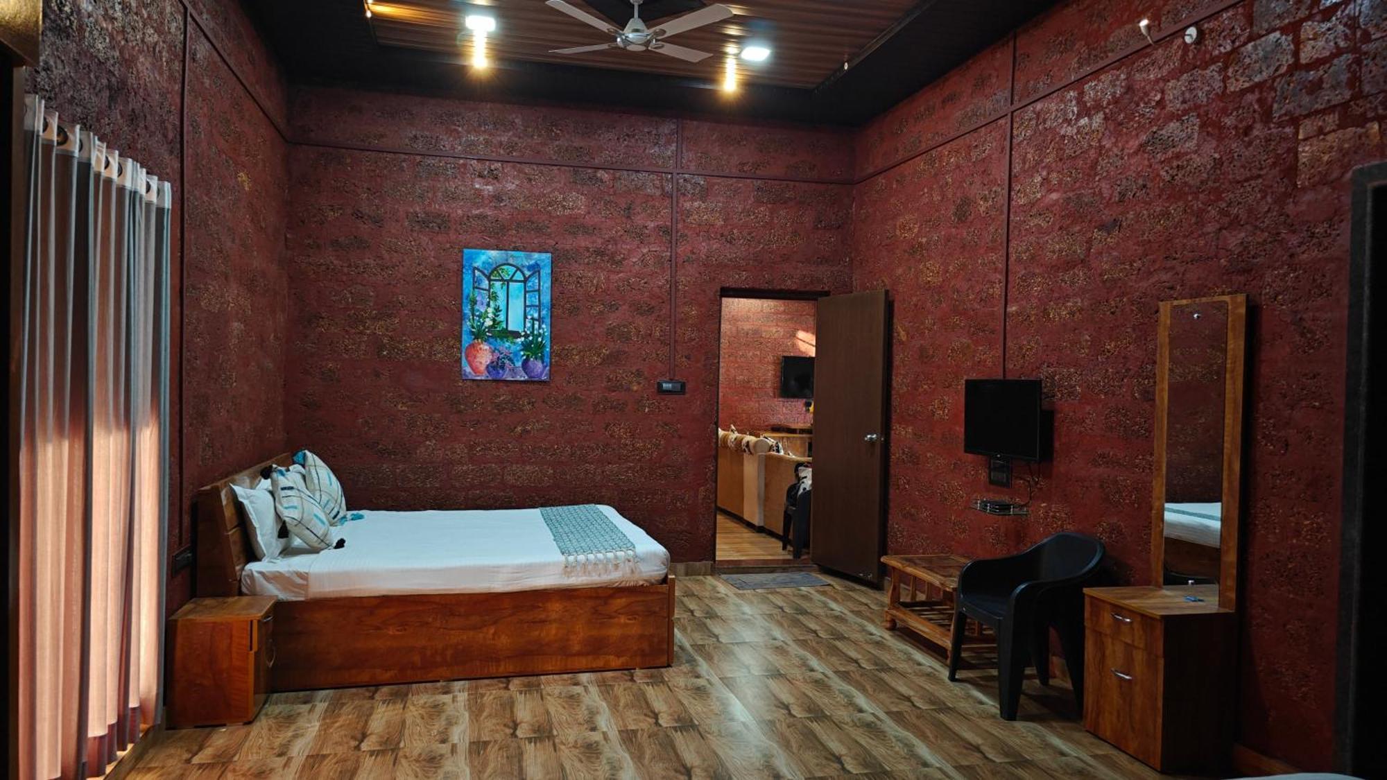 Stone Casa By Vgh 4Bhk Villa With Swimming Pool Mahābaleshwar Exteriör bild