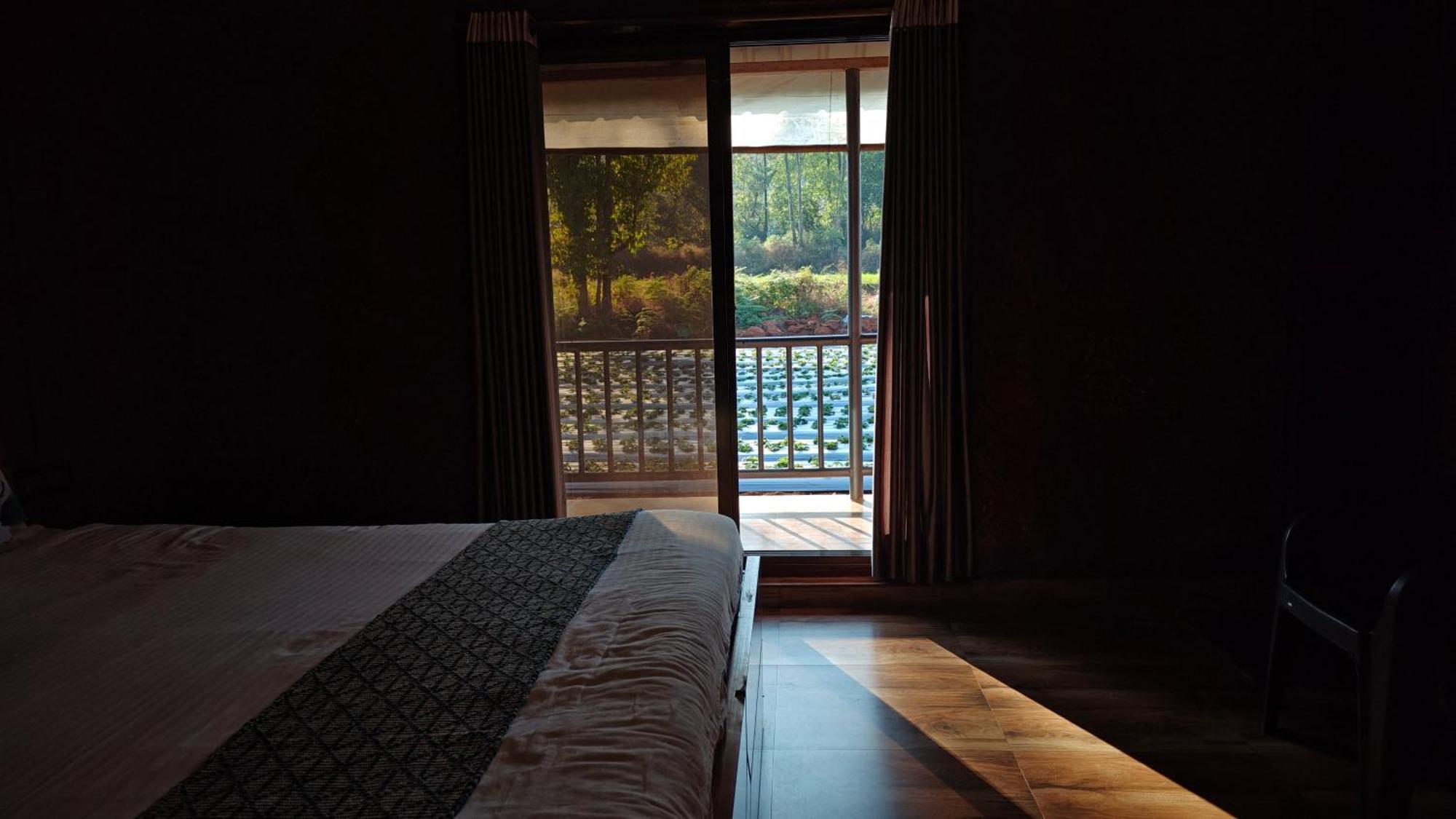 Stone Casa By Vgh 4Bhk Villa With Swimming Pool Mahābaleshwar Exteriör bild